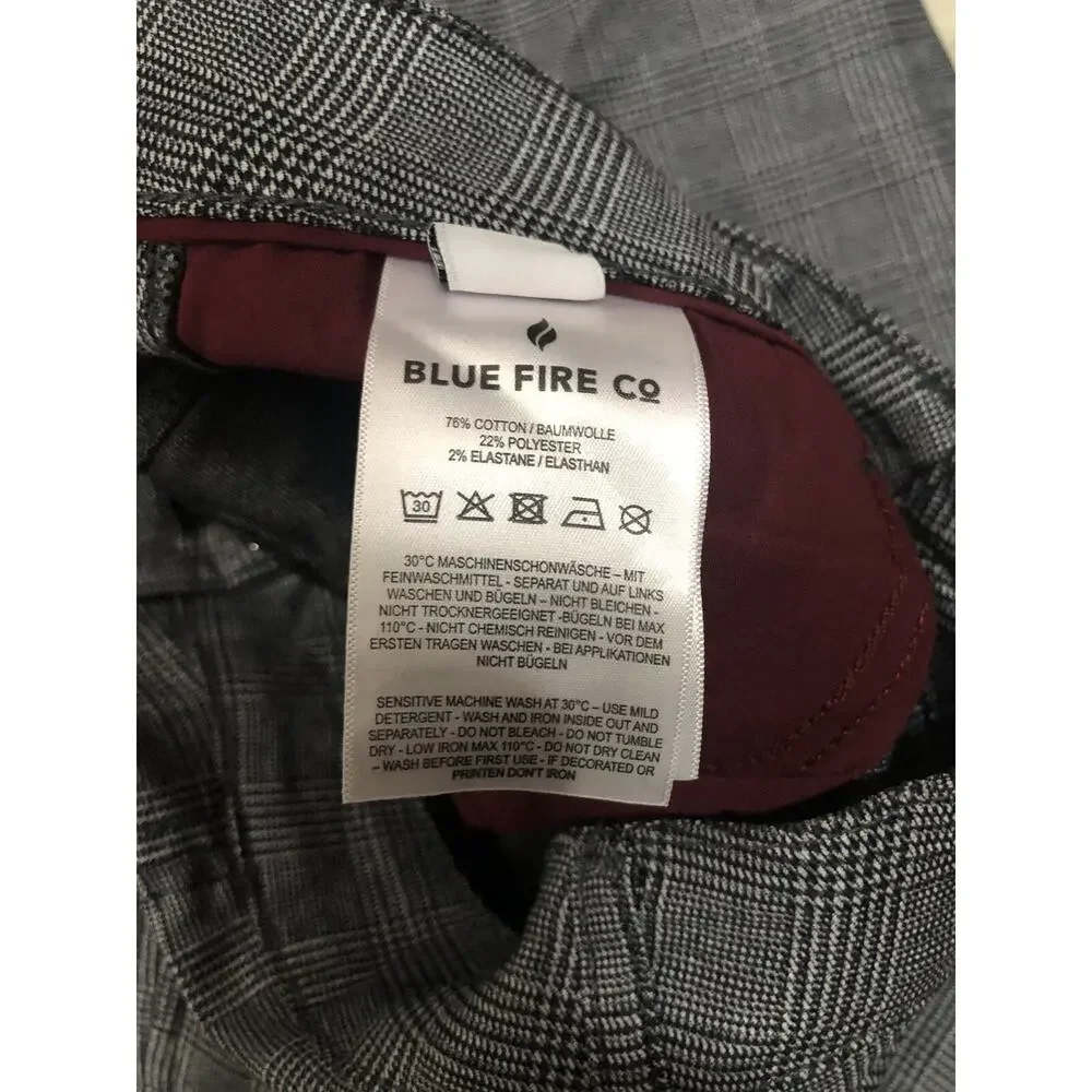 Blue Fire Co Pants Mens 27x30 Plaid Business Chino Gray Career Stretch N69